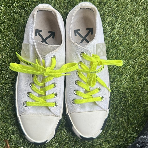 OFF-WHITE White Low Vulcanized Mens Designer Shoes US 7.5 or EU 40 - Picture 9 of 10